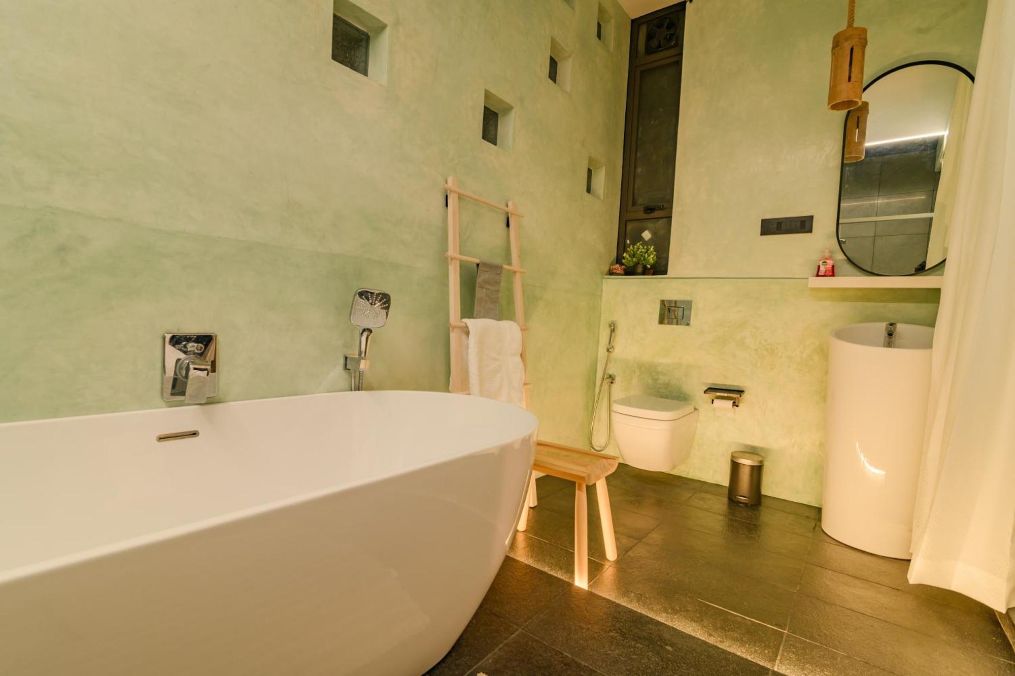 Thira Homestay